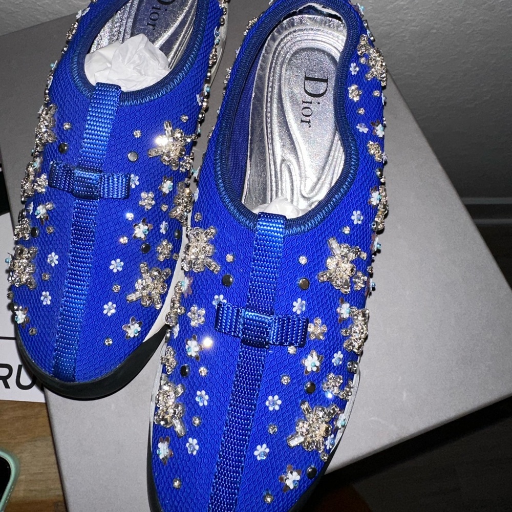 Dior size 37